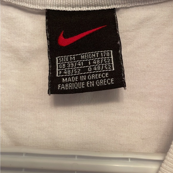 Vintage Nike crop top tee - Picture 2 of 2